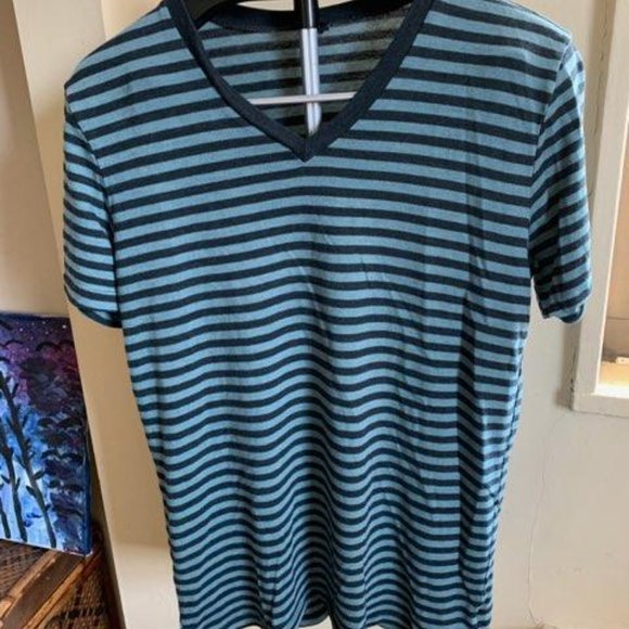 Urban Outfitters- BDG striped tee - Picture 2 of 7